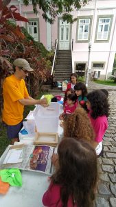 Oficina de papel reciclado com o Sesc+ Infância da Tijuca 10