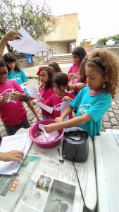 Oficina de papel reciclado com o Sesc+ Infância da Tijuca 13