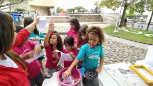 Oficina de papel reciclado com o Sesc+ Infância da Tijuca 1