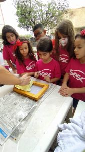 Oficina de papel reciclado com o Sesc+ Infância da Tijuca 19