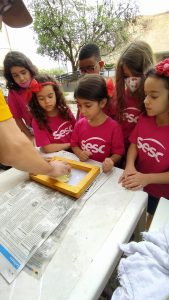 Oficina de papel reciclado com o Sesc+ Infância da Tijuca 20