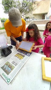 Oficina de papel reciclado com o Sesc+ Infância da Tijuca 29